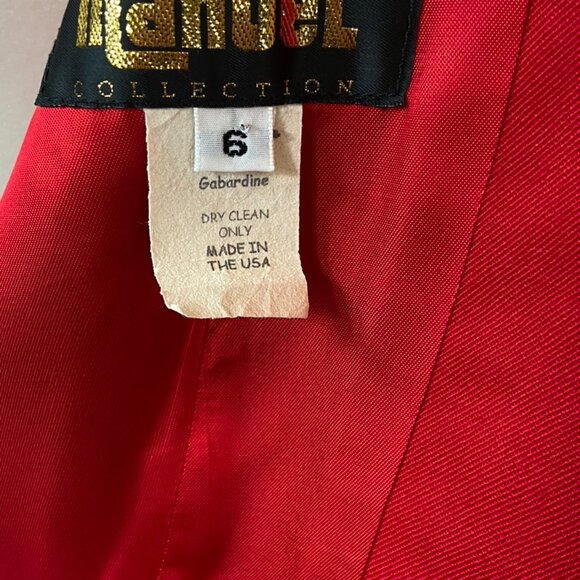 Manuel Cuevas Women's red cropped jacket - Picture 11 of 16